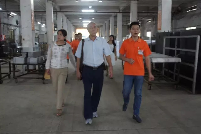 燃氣烤爐,旋轉爐,熱風循環(huán)爐,冷凍醒發(fā)箱,起酥機,組合爐-賽思達-世界級烘焙設備品牌 燃氣烤爐,旋轉爐,熱風循環(huán)爐,冷凍醒發(fā)箱,起酥機,組合爐-賽思達-世界級烘焙設備品牌