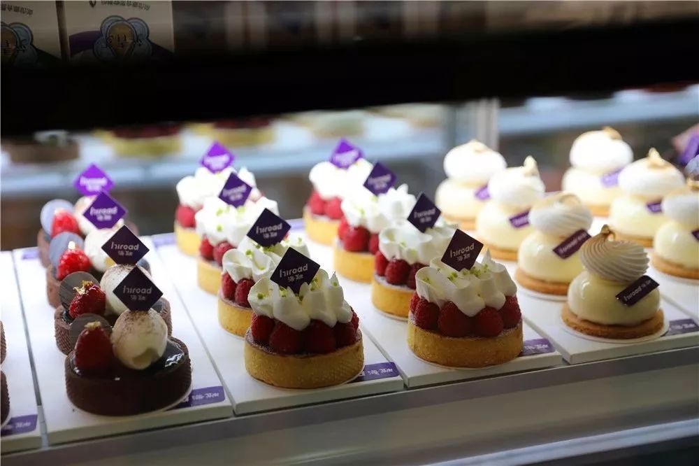 2019中國烘焙行業(yè)之力——賽思達(dá)榮獲《輕食設(shè)備指定供應(yīng)商》榮譽(yù)稱號(hào) 2019中國烘焙行業(yè)之力——賽思達(dá)榮獲《輕食設(shè)備指定供應(yīng)商》榮譽(yù)稱號(hào)