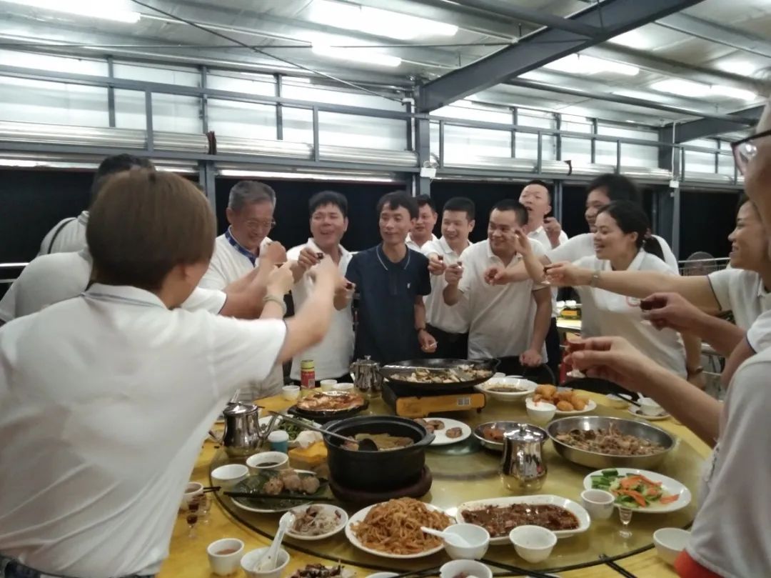 【賽思達烤箱】四川省酒店用品行業(yè)協(xié)會考察團蒞臨賽思達參觀指導(dǎo) 【賽思達烤箱】四川省酒店用品行業(yè)協(xié)會考察團蒞臨賽思達參觀指導(dǎo)