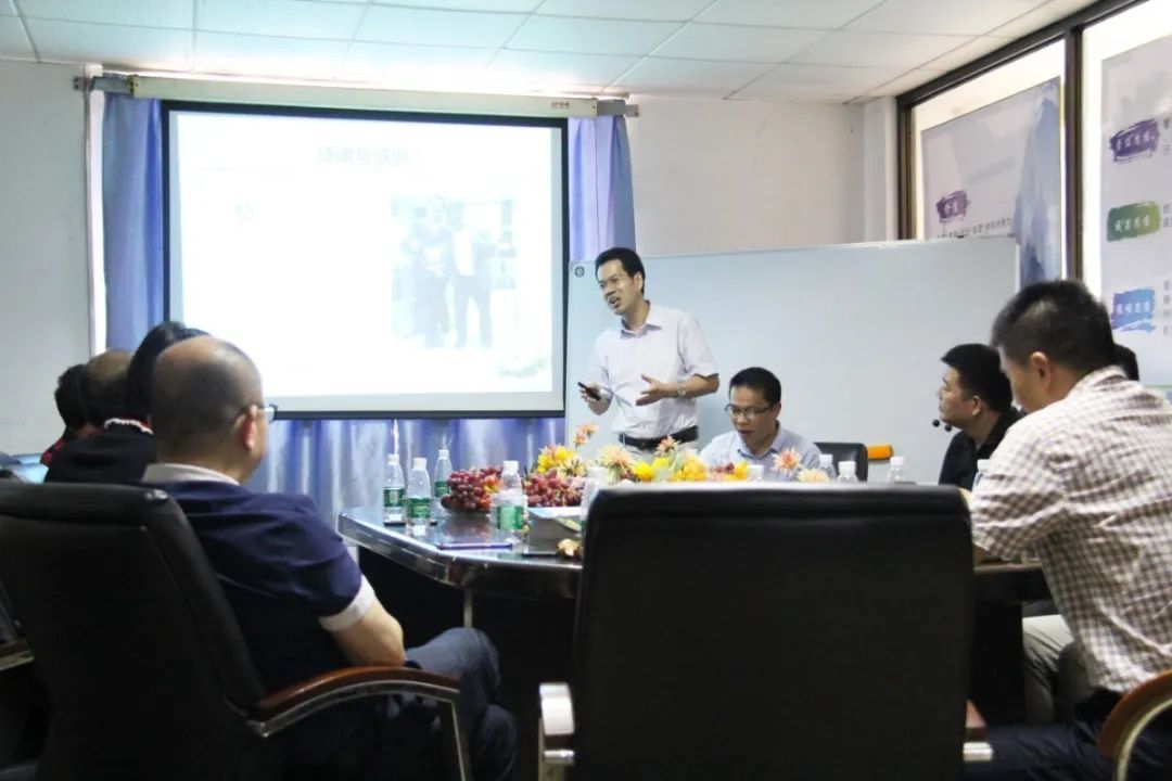 【賽思達(dá)烤箱】董事長參加《打造行業(yè)&ldquo;1+1＞2&rdquo;聚合效應(yīng)》會(huì)議