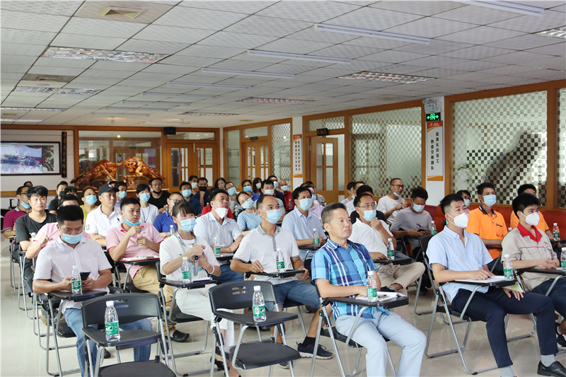 從化區(qū)明珠工業(yè)園安監(jiān)中隊(duì)組織石海片區(qū)企業(yè)在賽思達(dá)開展觀看工礦商貿(mào)企業(yè)的安全生產(chǎn)事故警示教育片活動(dòng) 從化區(qū)明珠工業(yè)園安監(jiān)中隊(duì)組織石海片區(qū)企業(yè)在賽思達(dá)開展觀看工礦商貿(mào)企業(yè)的安全生產(chǎn)事故警示教育片活動(dòng)