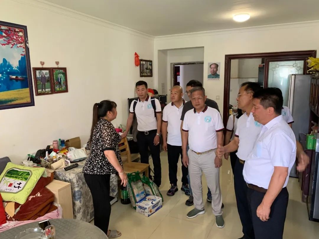 愛心助學(xué)，溫情傳遞&mdash;&mdash;貴州公益助學(xué)系列活動(dòng)