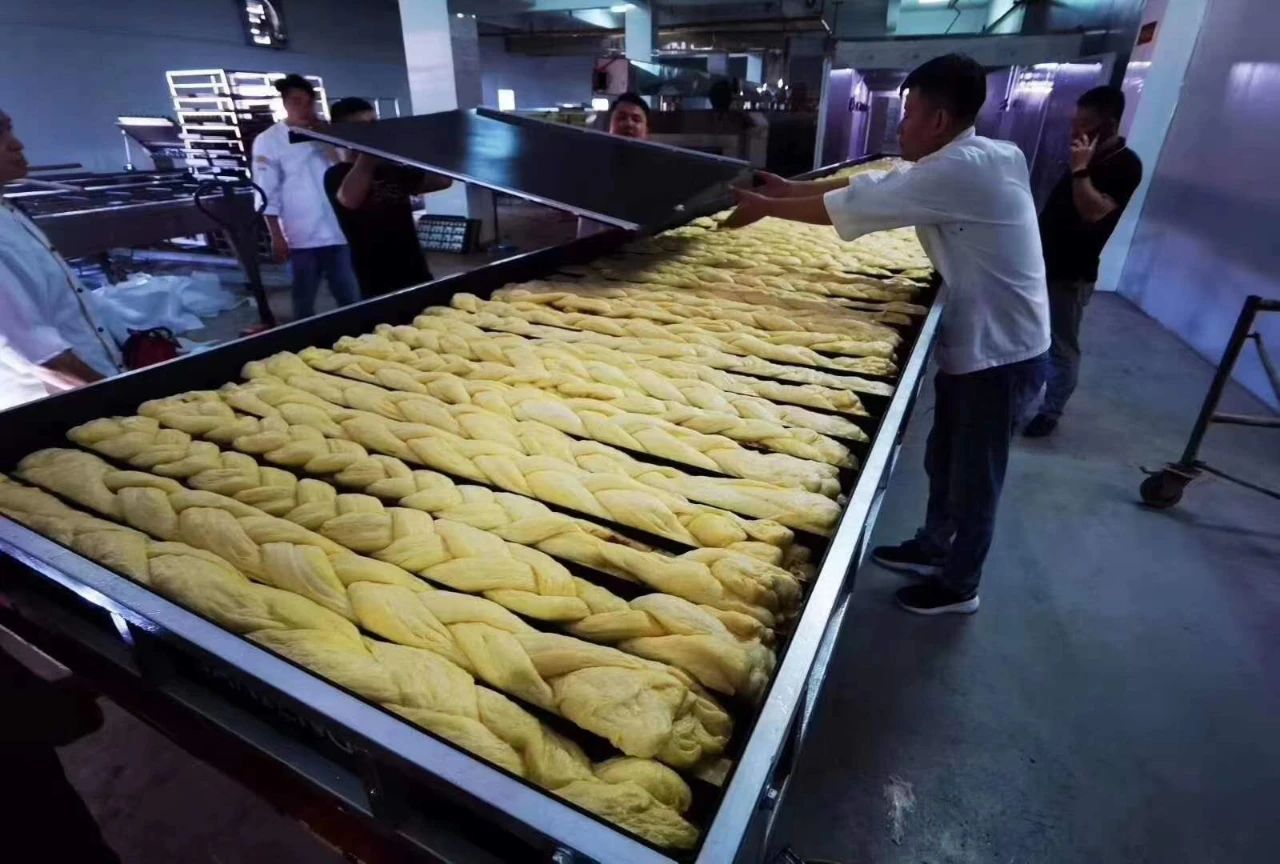 創(chuàng)吉尼斯世界紀(jì)錄&mdash;&mdash;賽思達(dá)隧道爐助力爸爸糖完成挑戰(zhàn)！