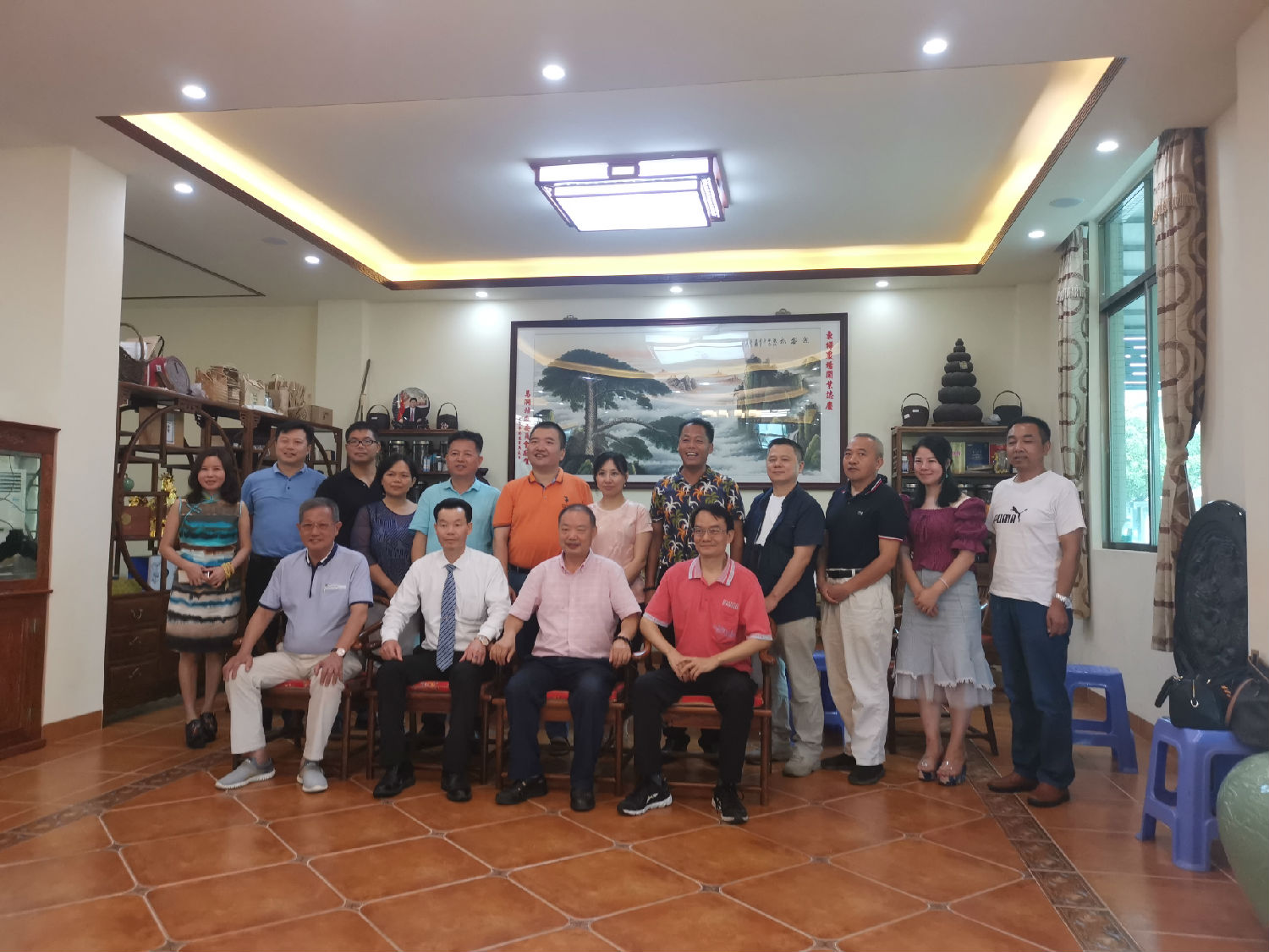「盛夏林下話友情」董事長唐樹松受邀參加聯(lián)誼活動(dòng)